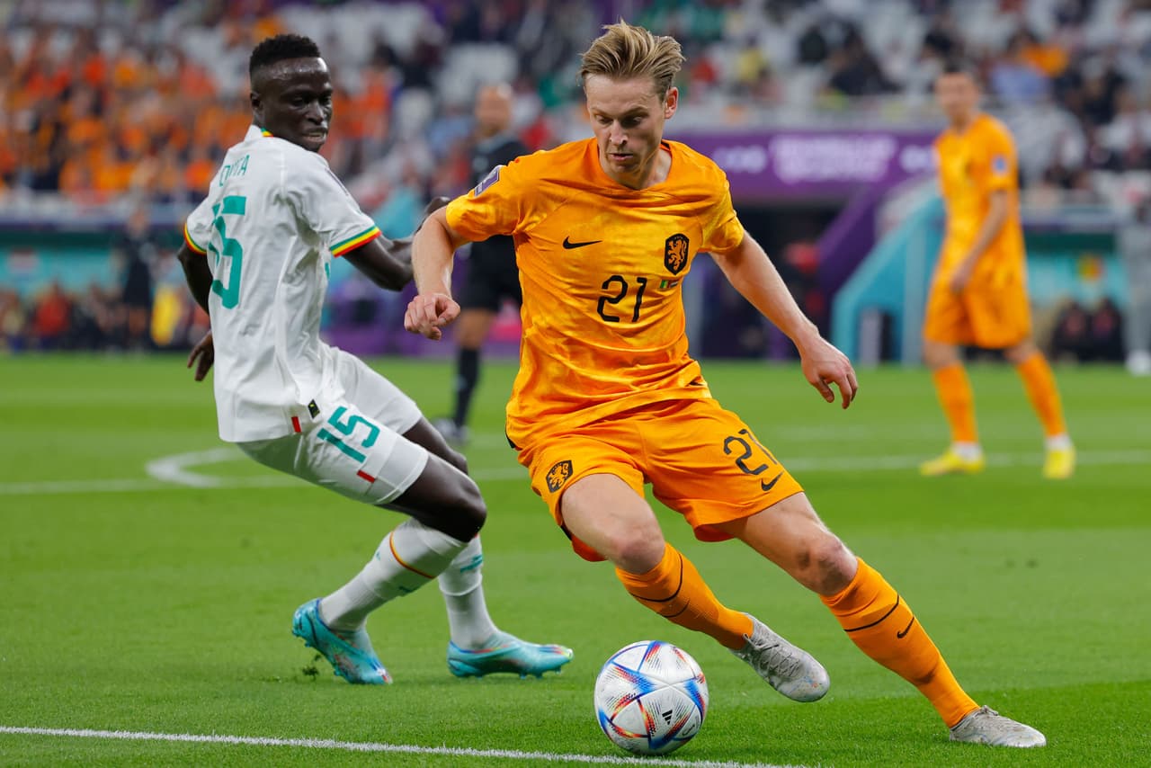 La Selección de Holanda sufrió para conseguir la victoria que se le presentó por fin en la segunda mitad gracias a los goles de Gakpo y Klaassen y así empatan con Ecuador siendo líderes en el Grupo A.