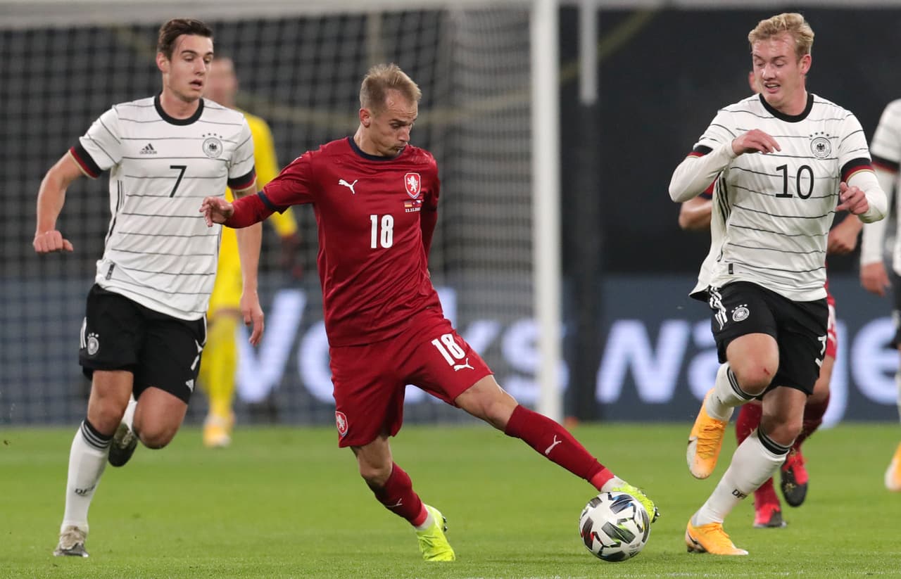 Alemania 1-0 República Checa | Con gol de Luca Waldschmidt (13’), los germanos se impusieron al combinado checo en el RB Arena de Leipzig. Alemania se medirá a Ucrania y República Checa se medirá con Israel en la J5 de la Liga de Naciones.
