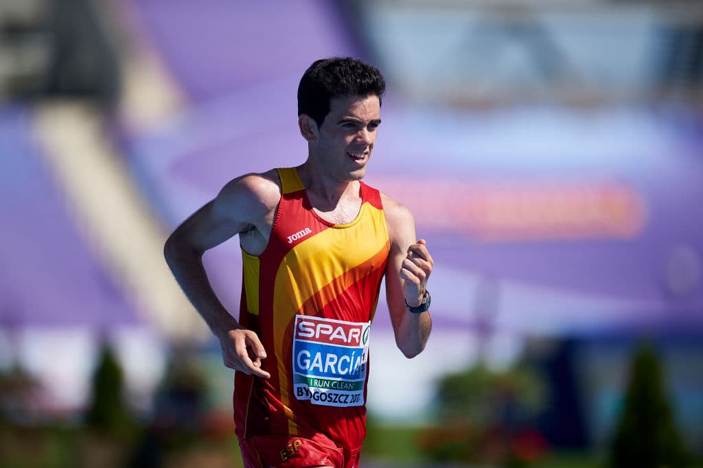 El atleta no pudo evitar aprovechar las redes sociales para que, antes de que alguien notara su similitud, fuera él mismo quien se lo tomara a broma.