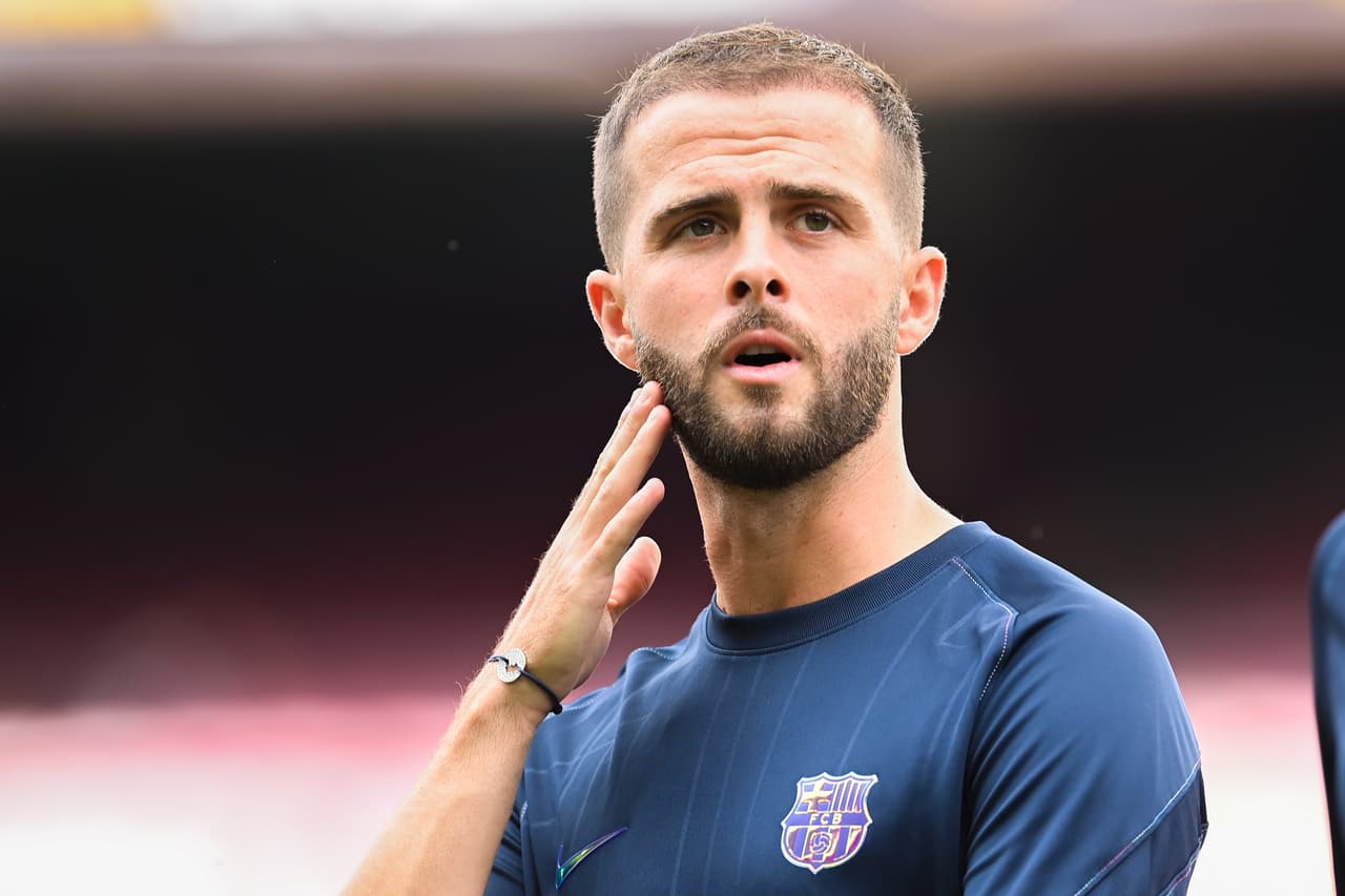 Miralem Pjanic niega su expulsión de la selección bosnia