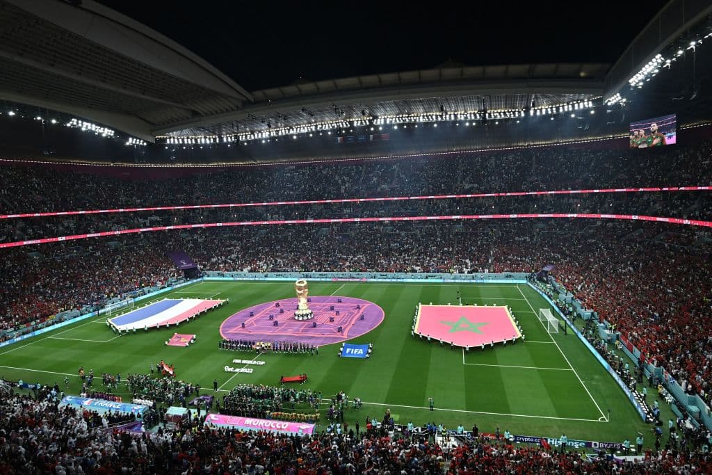 Francia eliminó a Marruecos en semifinales del Mundial de Qatar 2022, gracias a los goles de Theo Hernández en el minuto 5 y de Randal Kolo Muani en el 79, y jugará la final del domingo frente a Argentina en el estadio de Lusail.