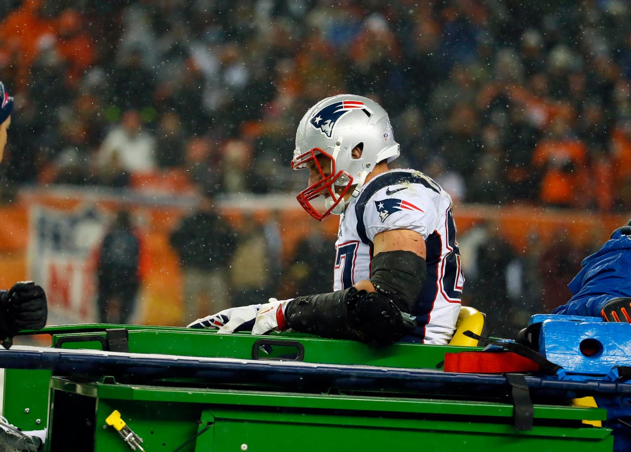 <b>Año 2018 </b>
<ol>
<li class="MsoNormal" style="color:black;mso-list:l0 level1 lfo1;tab-stops:list 36.0pt;
vertical-align:baseline;box-sizing: inherit;outline: 0px;background-position:
initial initial;background-repeat:initial initial">Conmoción cerebral (21/01)</li>
<li class="MsoNormal" style="color:black;mso-list:l0 level1 lfo1;tab-stops:list 36.0pt;
vertical-align:baseline;box-sizing: inherit;outline: 0px;background-position:
initial initial;background-repeat:initial initial">Problemas de espalda y tobillo (pierde 3 partidos)</li>
</ol>