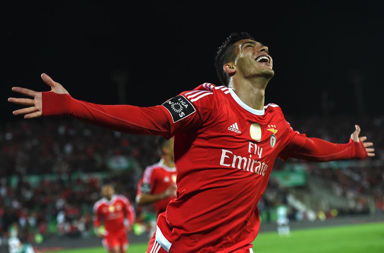 Raúl Jiménez se convierte en el mexicano más caro de la historia