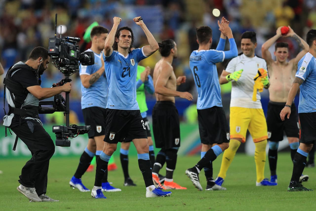 Edinson Cavani, figura de Uruguay, también fue convocado.