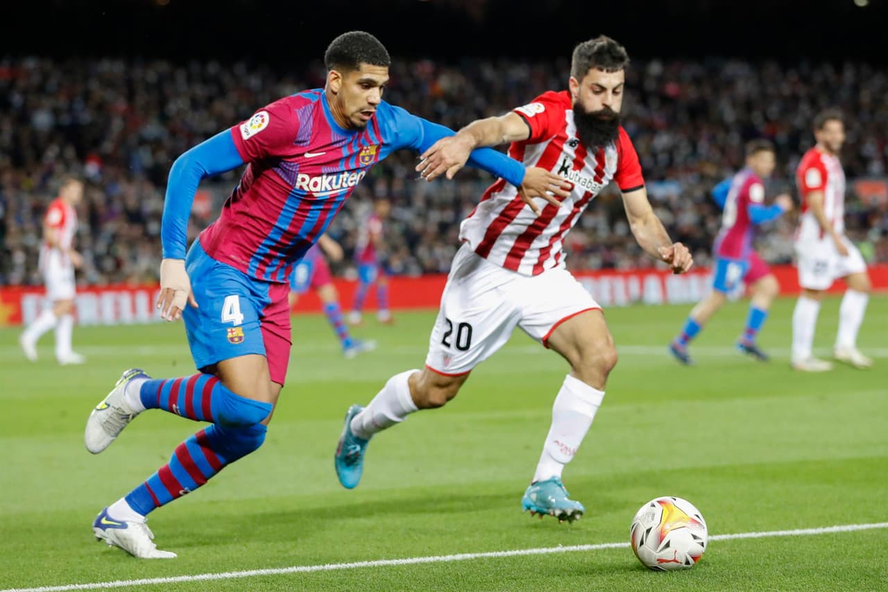 Barcelona agarra ritmo y golea al Athletic 4-0 durante la J26 en La Liga. Aubameyang, Dembele, de Jong y Depay fueron los goleadores de la tarde y suman un triunfo mas en semana dorada para los blaugrana.