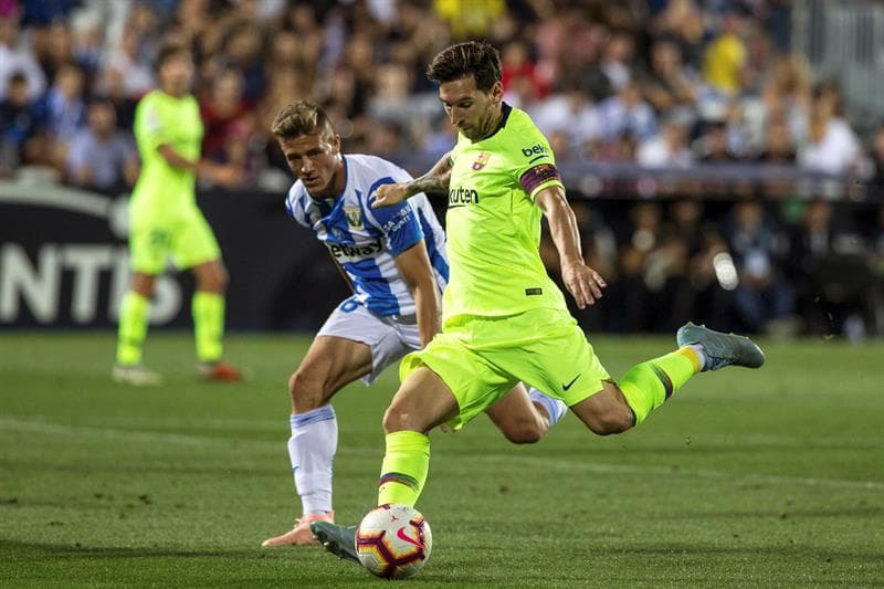 Barcelona de entrada embistió en la búsqueda por irse arriba en el marcador, así como se le pide a un equipo de su talla.