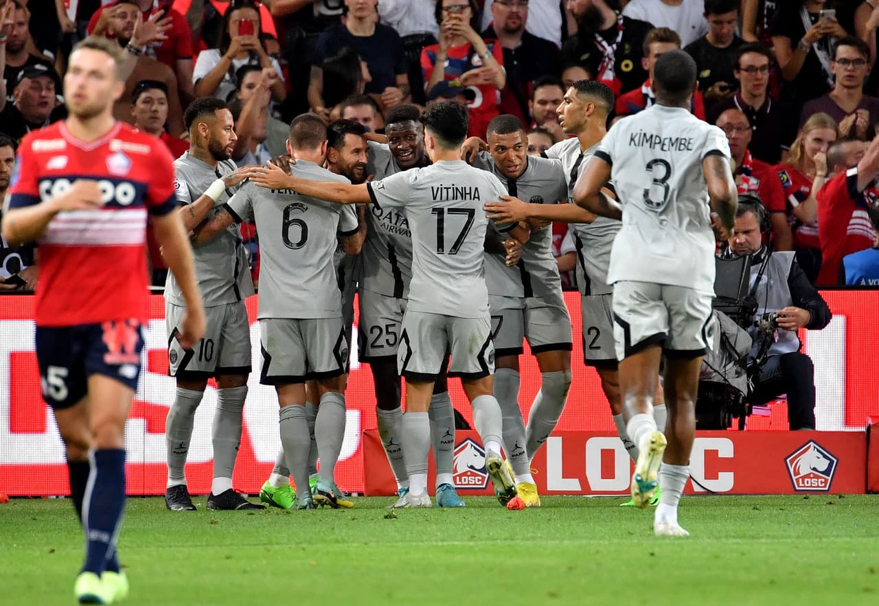 París Saint Germain se dio un festín de goles como vistante ante Lille y se afianzó como líder de la Ligue 1.
