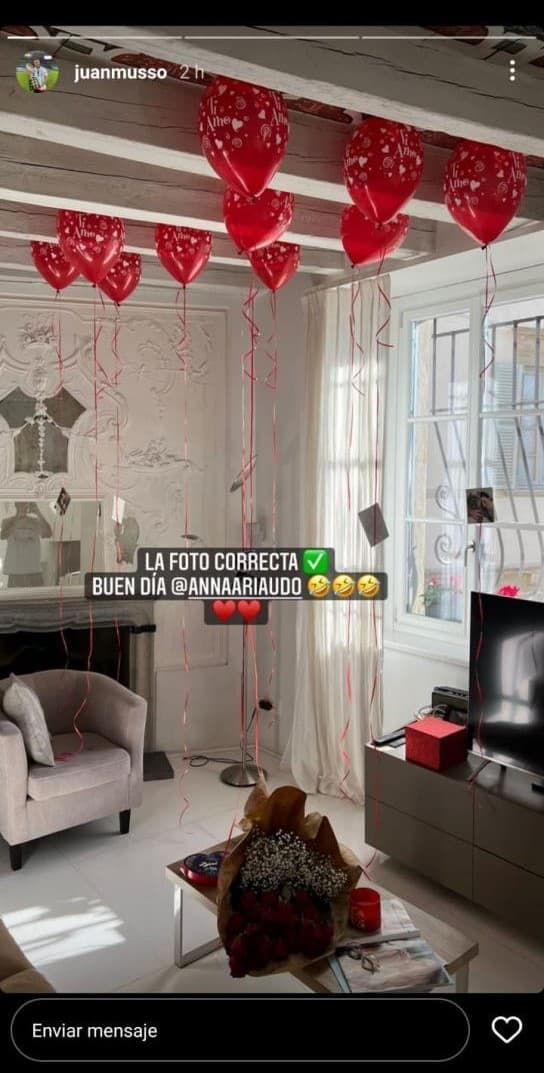 Juan Musso remedió su error con una nueva foto.