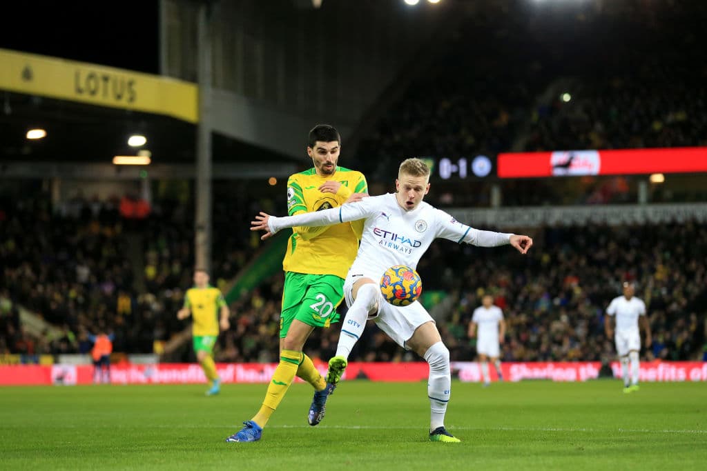 Manchester United tropieza y empatan 1-1 con el Southampton, Manchester City pasa por encima del Norwich City 0-4, Brentford empató 0-0 con el Crystal Palace, Everton golea 3-0 al leeds United y Watford cae en casa 0-2 con el Brighton & Hove Albion.