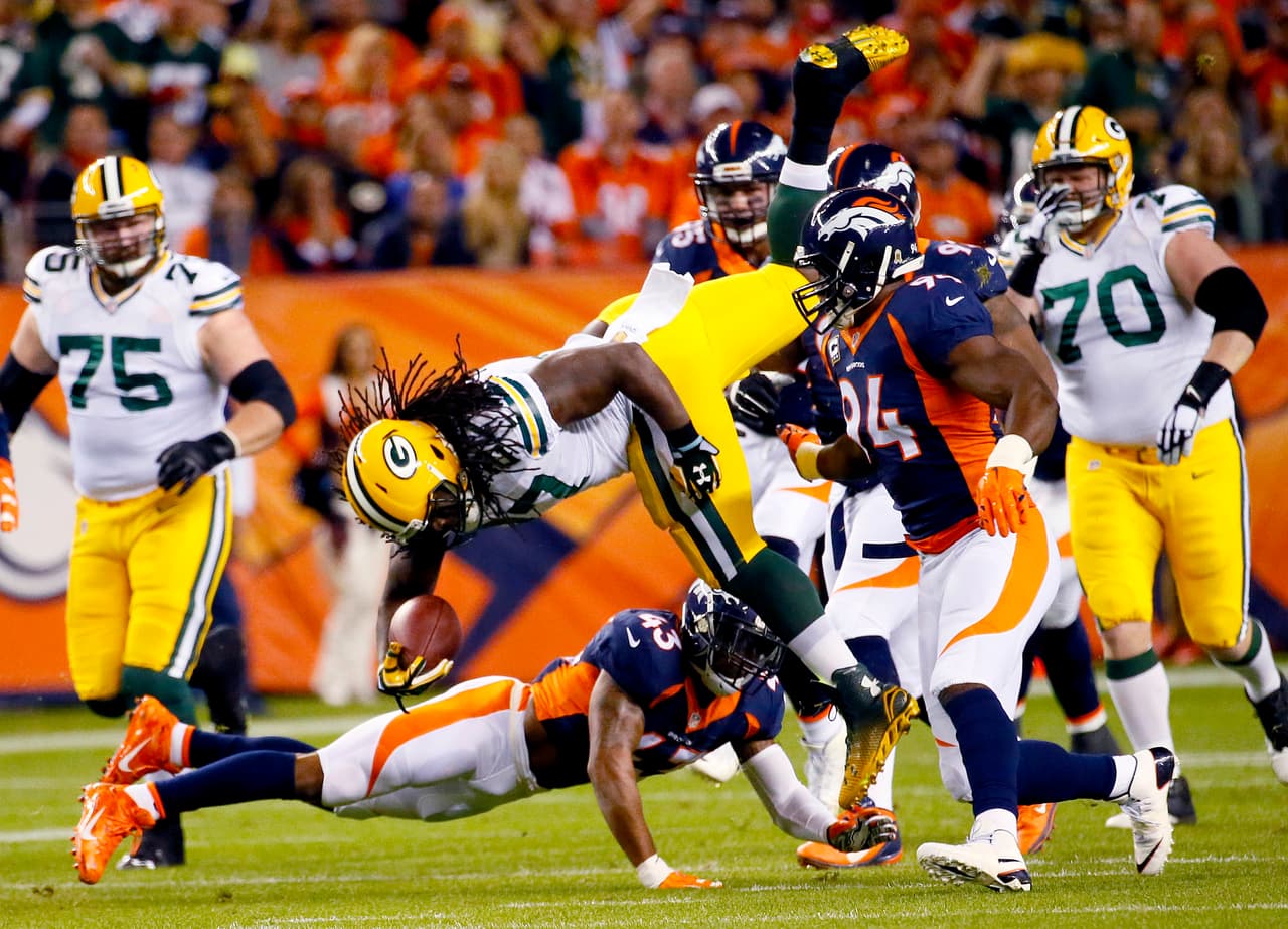 Los Broncos y Peyton Manning brillaron en Lunes por la Noche al derrotar a los Packers 29-10 y así mantenerse invictos. Checa las mejores tomas de este duelo.