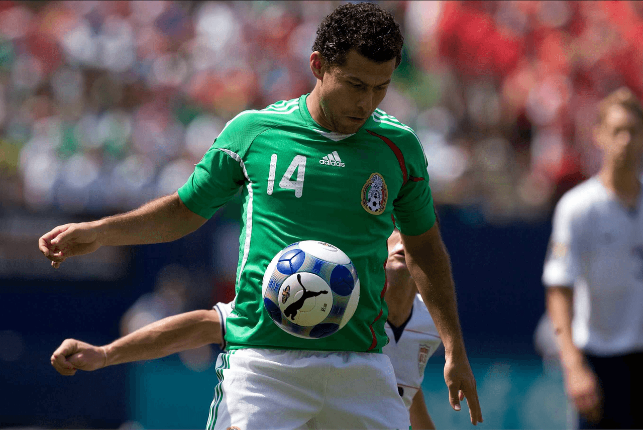 Jersey usado en la Copa Oro 2019 como local.
