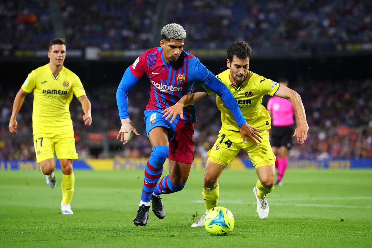Villarreal amargó el cierre de temporada del Barcelona al derrotarlo en calidad de visitante.