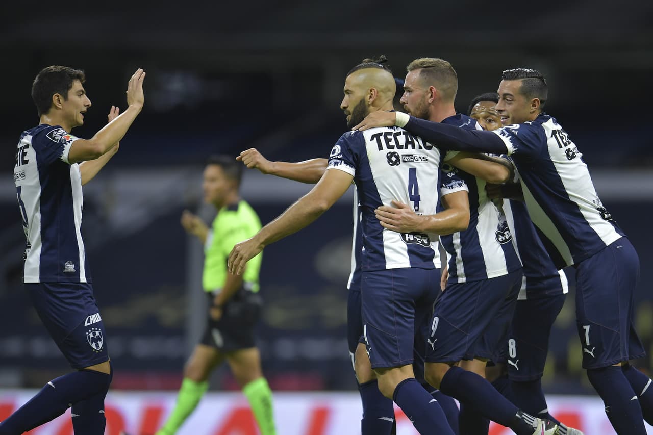 Nico Sánchez (27’) cobró de manera magistral engañando a Ochoa y mandando el balón al fondo.