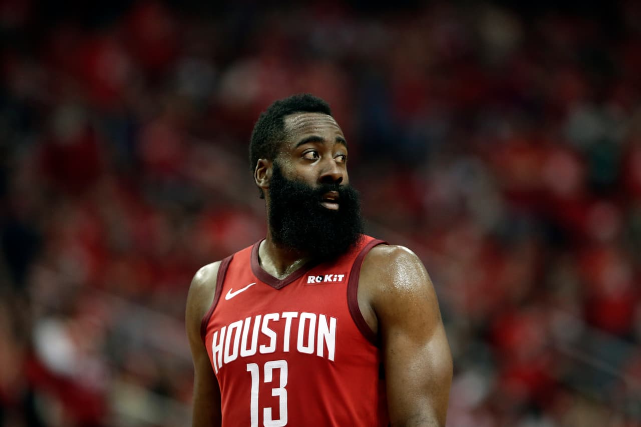 La eliminación por segunda ocasión consecutiva y cuarta vez en cinco años ante los Warriors hace que se James Harden sume otra frustración al no obtener su soñado anillo de campeón.