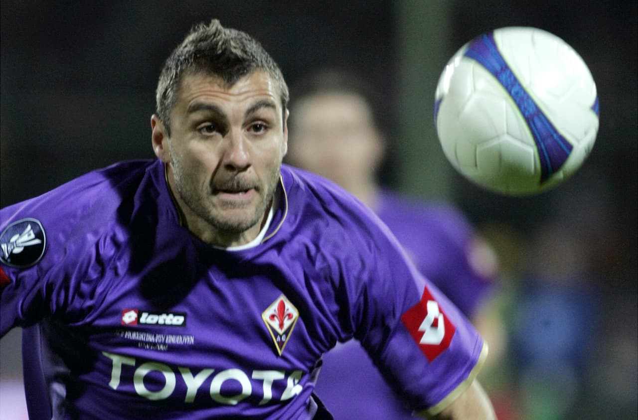 <b>Christian Vieri</b>
<br>El sueño de este jugador no era el futbol, sino el criquet. A pesar de llegar a representar a Italia y anotar 23 goles con ellos, soñaba con convertirse en una leyenda del criquet.