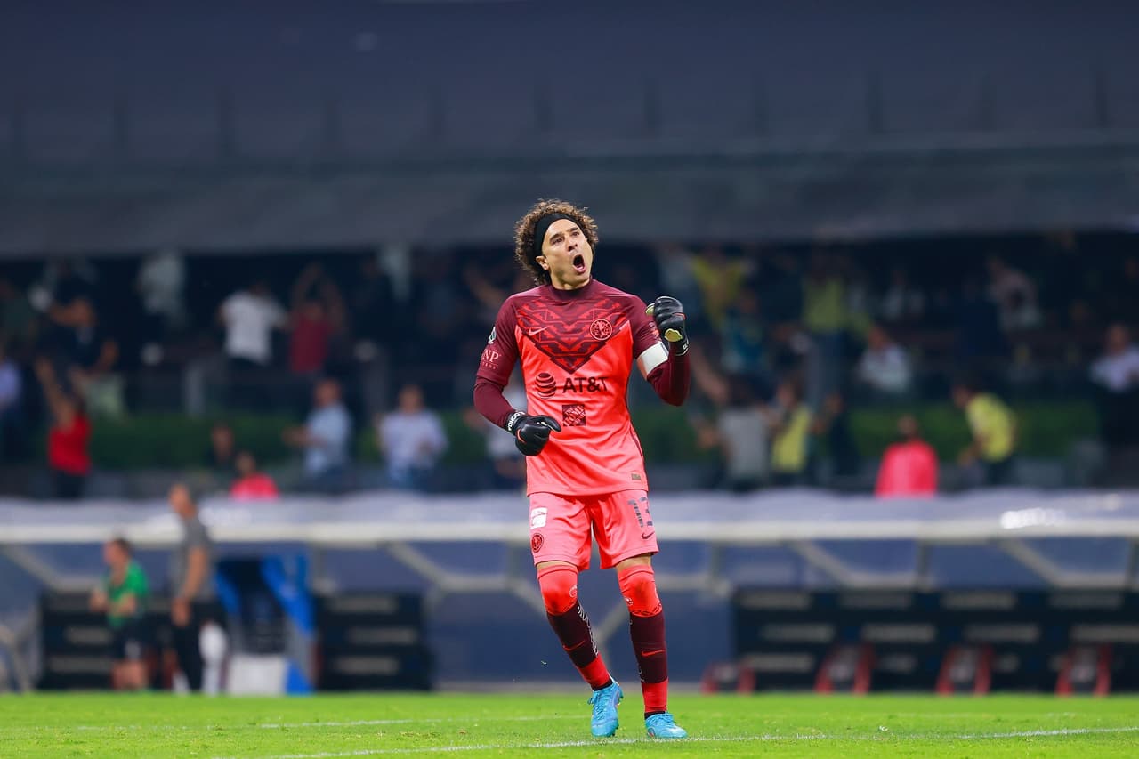 Hasta que al 54', Diego Valdés abrió el marcador para hacer explotar al Azteca. Sin embargo, su tanto terminó en el empate que por el momento deja fuera al América de la Final.