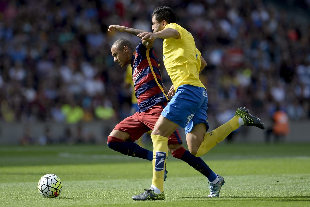 En otro tema curioso del encuentro fue observar a Neymar rapado de la cabeza tras sus extravagantes cortes de cabello.