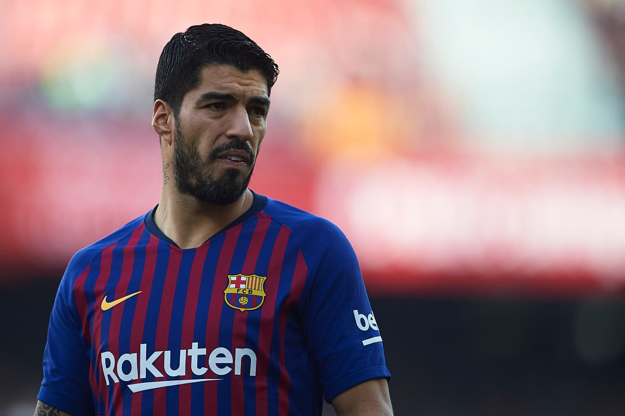 Luis Suárez fue llamado 'feo' por el defensa de Real Madrid Sergio Reguilón, cuya impotencia y la de su equipos en las dos derrotas contra Barcelona quedaron en evidencia en ese cruce verbal.