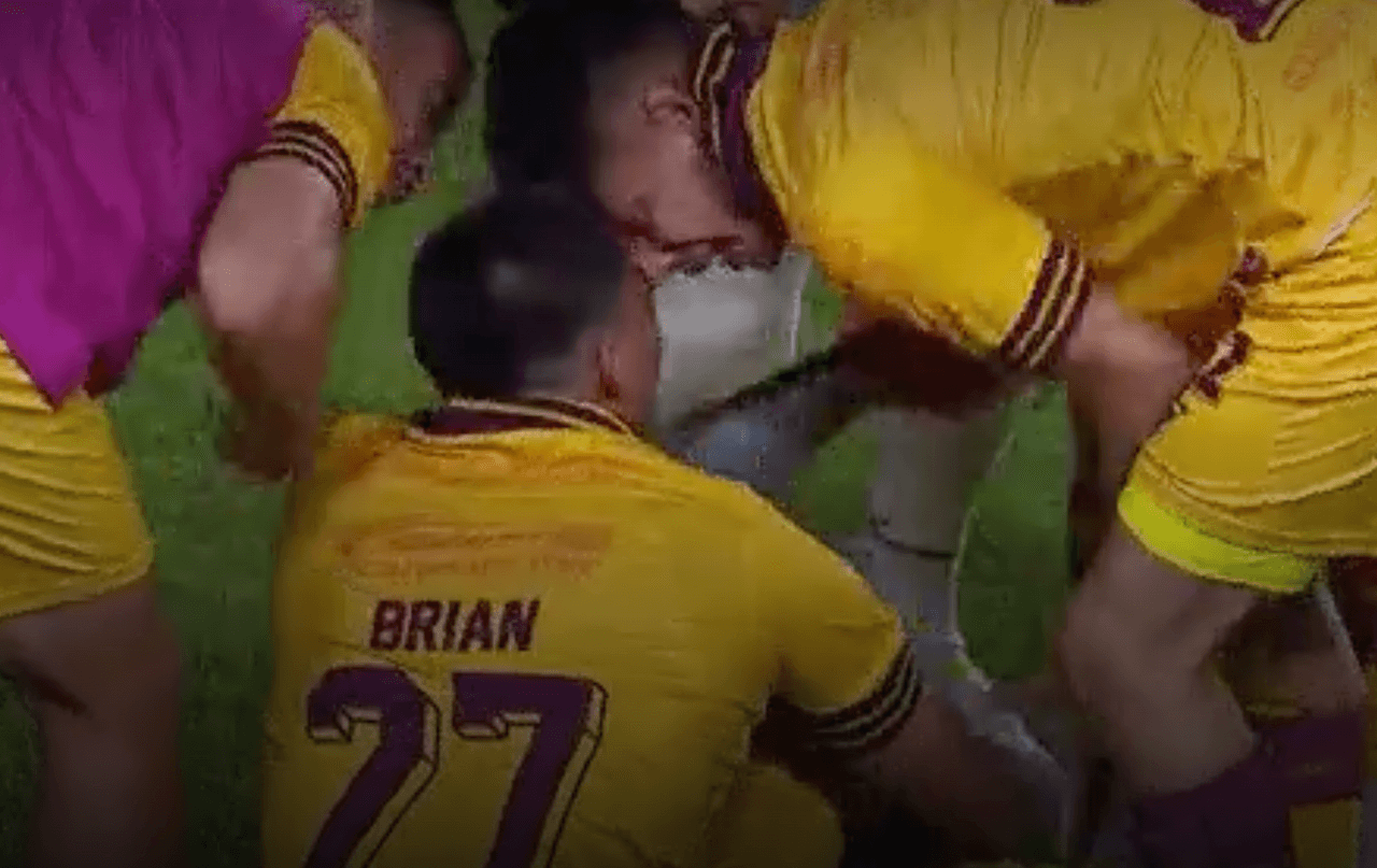 Brian Fernández festeja entre lágrimas con Morelia al romper sequía goleadora