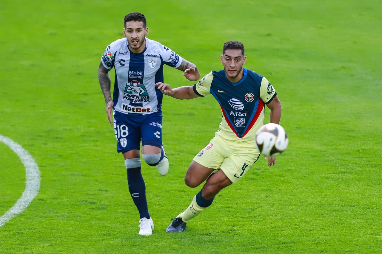 Pachuca controla el partido de principio a fin y con goles de Erick Aguirre, Felipe Pardo y Luis Chávez los Tuzos vencen 3-1 a las Águilas y toman una muy cómoda ventaja en la serie.