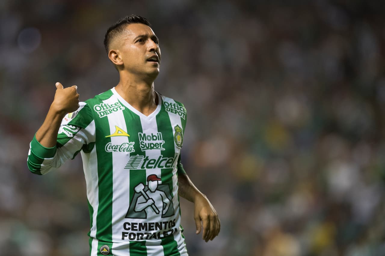 Aunque se habló mucho de una posible llegada de Elías Hernández a las Chivas, el exjugador del León confirmó que del Rebaño no lo contactó. En este mercado pasó al Cruz Azul.