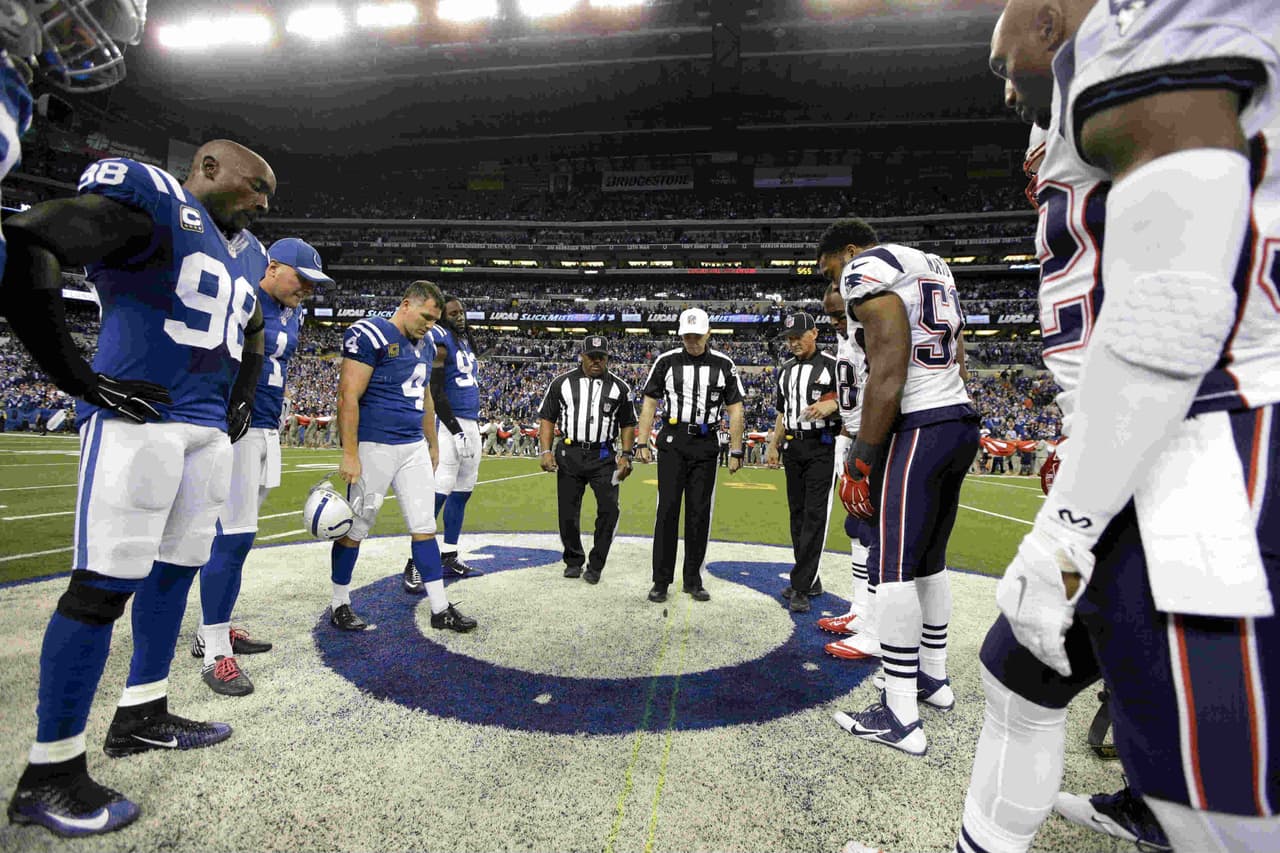 New England Patriots vencieron 34 - 27 a los Indianapolis Colts para mantener el invicto (5 - 0) líderes del Este en la Conferencia Americana.