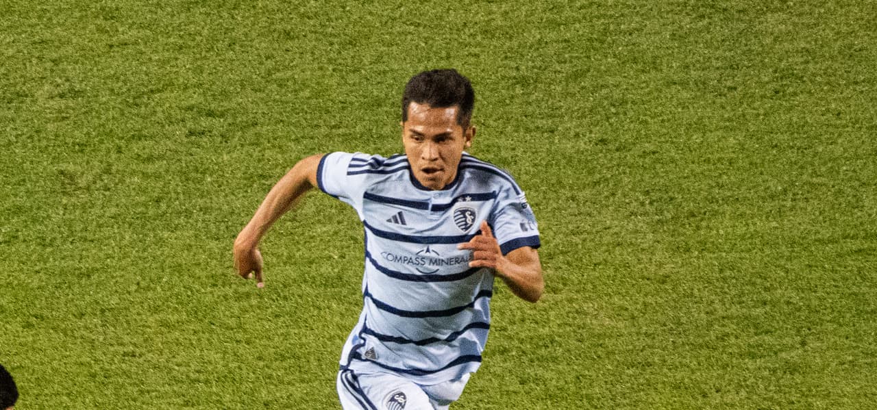 ¡De nuevo! La MLS rescinde contrato de Felipe Hernández por apuestas