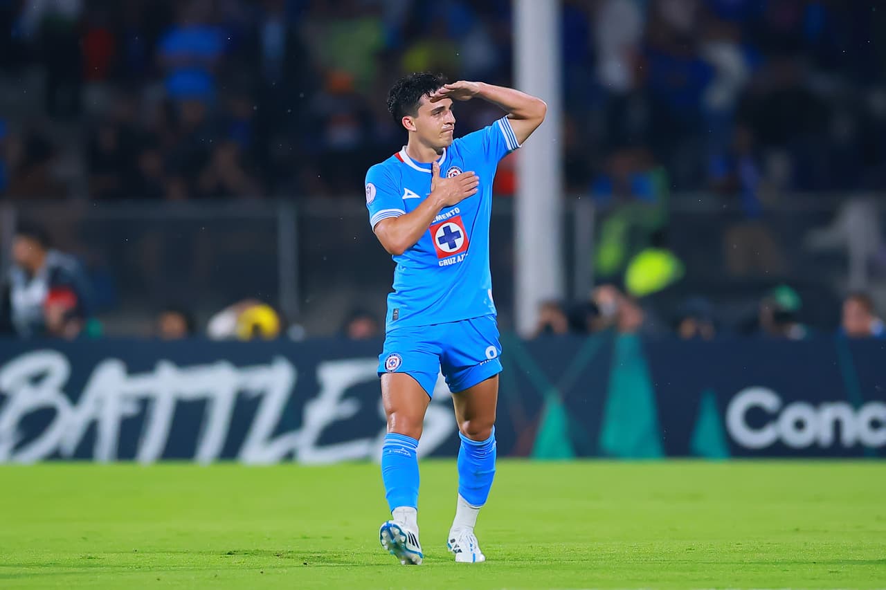 Cruz Azul amarra a Lorenzo Faravelli