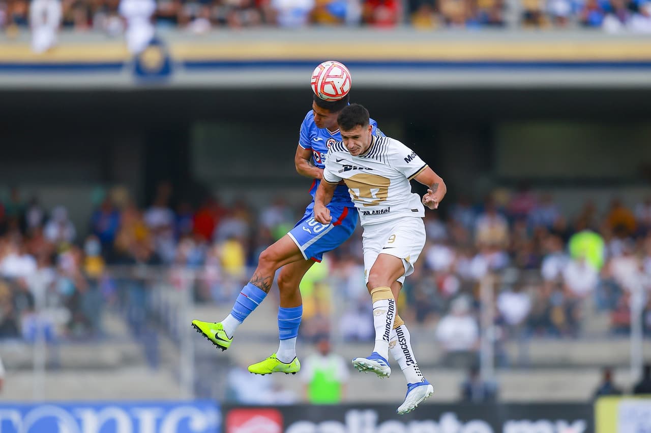 Cruz Azul ganó en Ciudad Universitaria a dejó a Pumas al borde de la eliminación en el Apertura 2022.