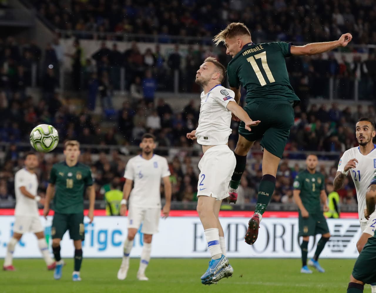 En partidos amistosos se han enfrentado 6 veces de las culaes Grecia solo ah logrado una victoria, dos empates y tres derrotas.