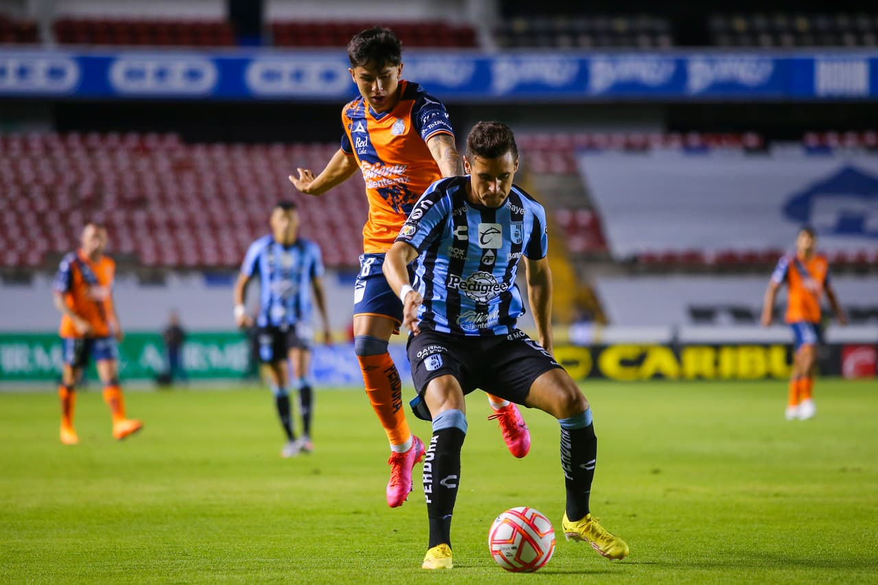 Querétaro y Puebla empataron 1-1 en la Jornada 12 del Apertura 2022 con goles de Ariel Nahuelpán y Jozy Altidore.