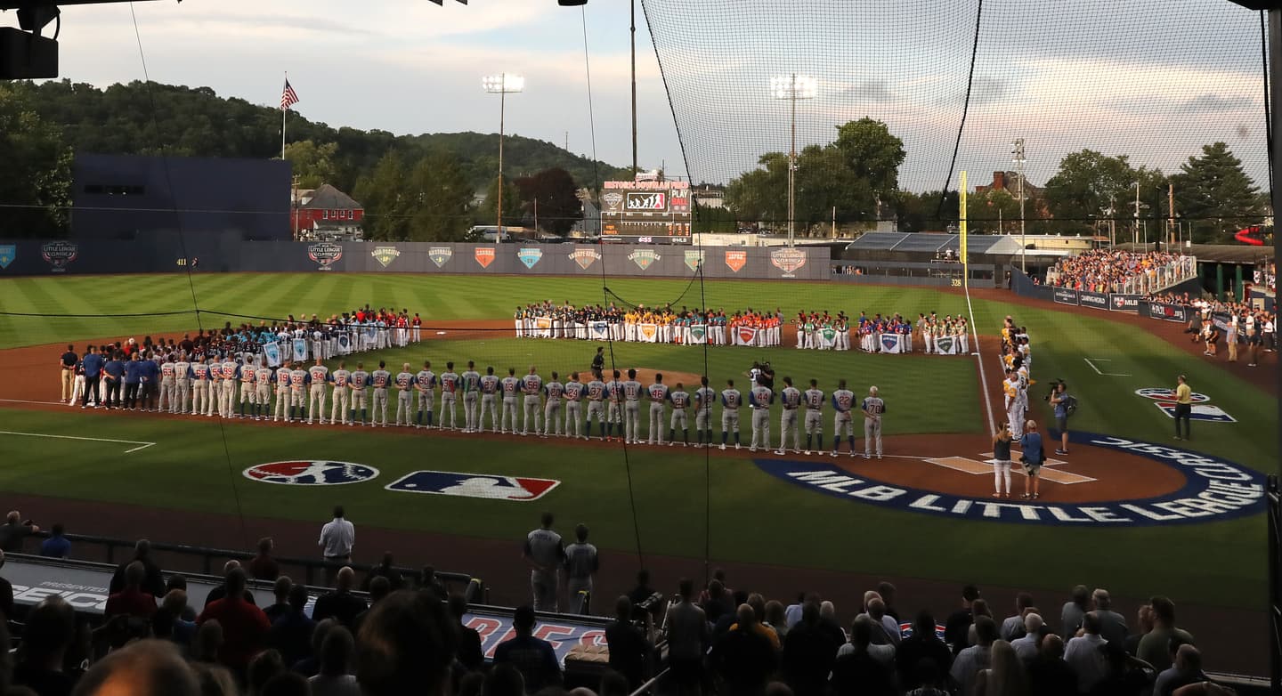 Quintana, Rizzo lead Cubs past Pirates 7-1 at LLWS