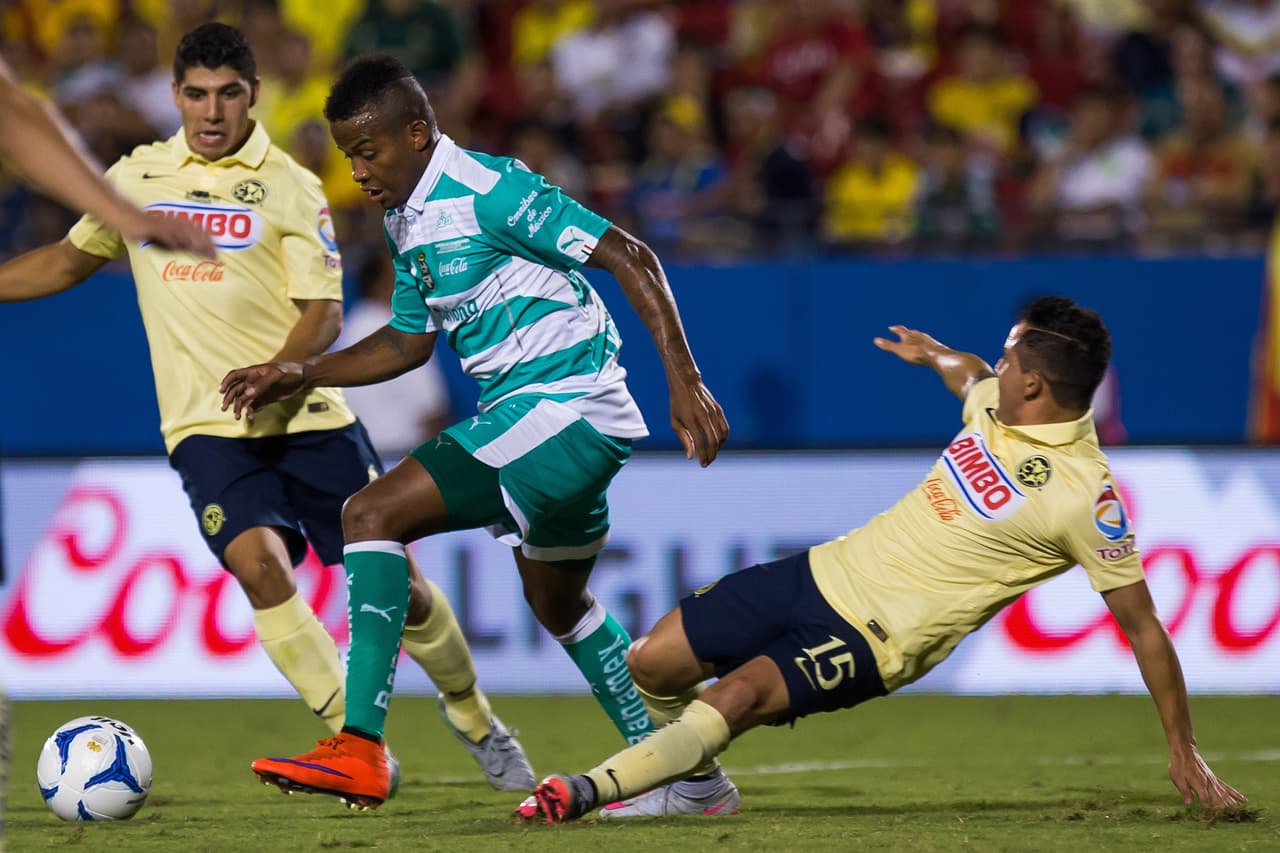 Andrés Rentería: Ocupó su velocidad para llevarse a los rivales y generarse espacios al frente, aunque no tuvo muchas ocasiones de gol mantuvo inquietos a los defensas del América. Calificación: 7.