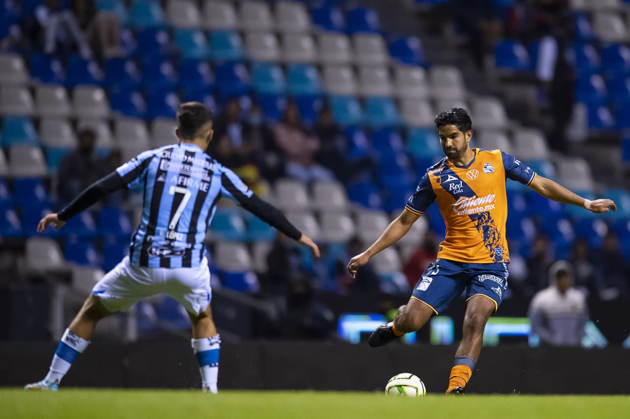 Con goles de Federico Mancuello y Guillermo Martínez, el Puebla obtuvo su primer triunfo del Clausura 2023 en la Jornada 2 al vencer al Querétaro, que se quedó con uno menos tras la expulsión de Kevin Balanta al minuto 8.