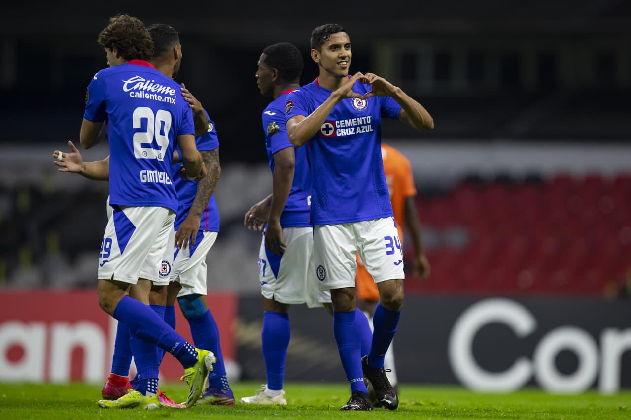 Llueven goles en la capital mexicana y con un marcador de 8-0 a favor, Cruz Azul elimina al Arcahaie de Haití en los octavos de final de la Concacaf Liga de Campeones.