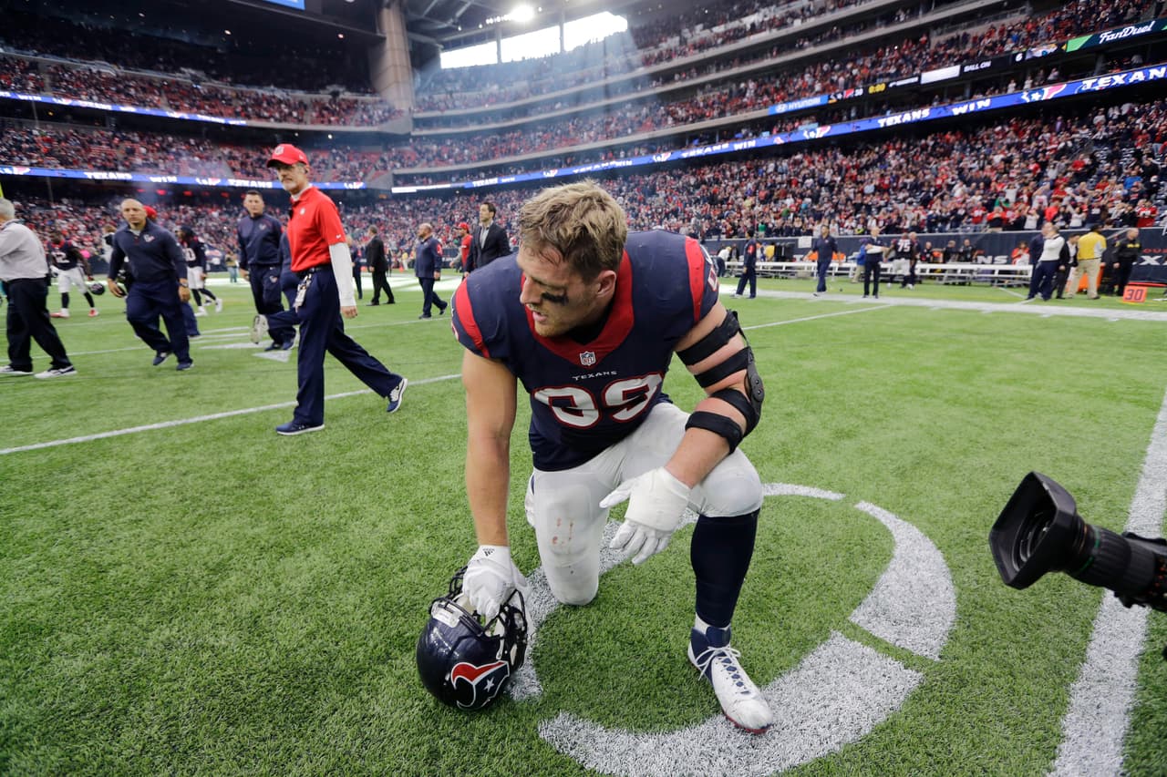 Los Houston Texans vencieron 30-6 a Jacksonville Jaguars para coronarse en la División Sur de la Conferencia Americana.