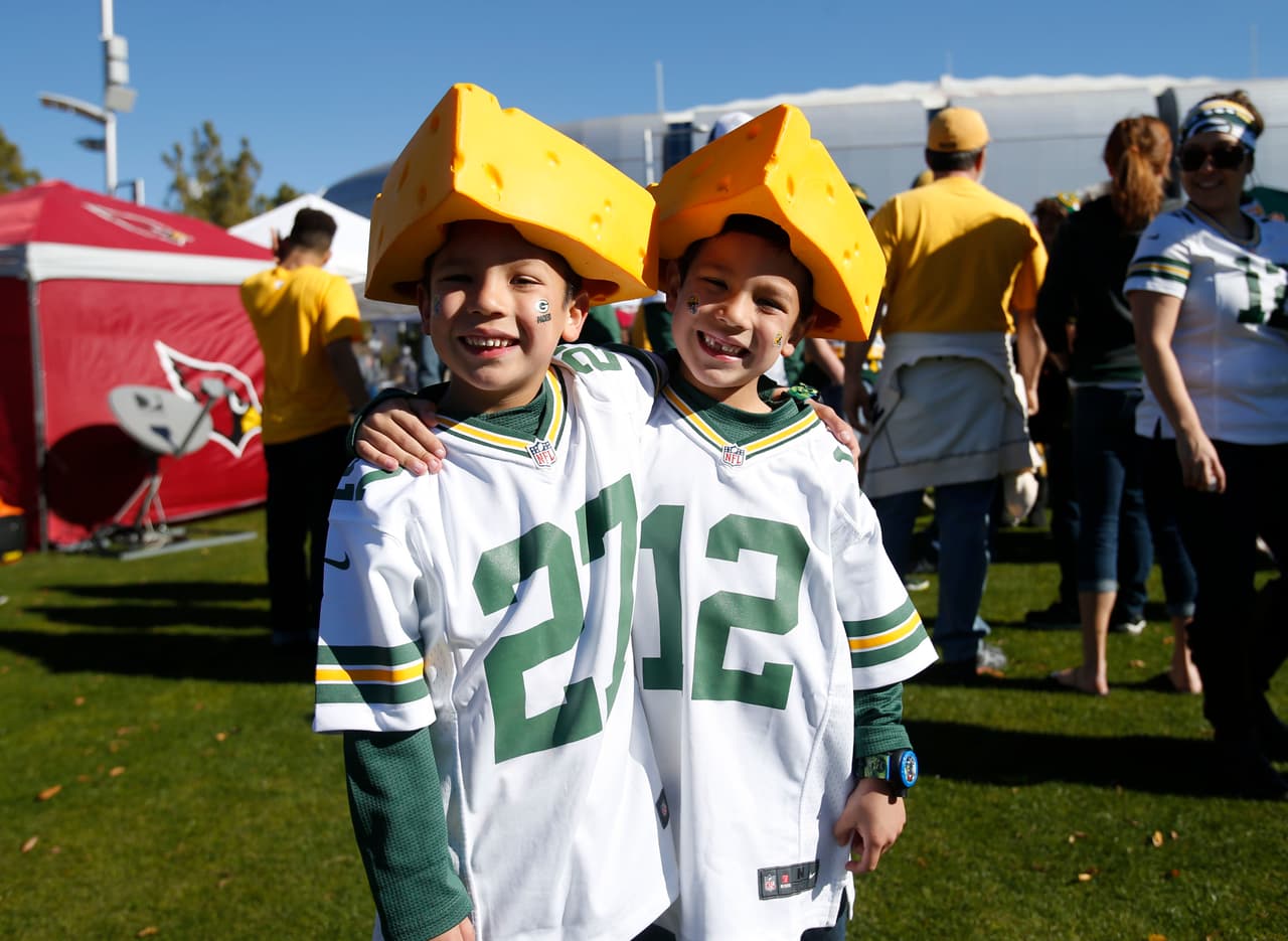 Los fans pidieron sus deseos para Navidad, ¿cuántos se cumplieron? checa las mejores tomas de los aficionados de la NFL en la Semana 16.