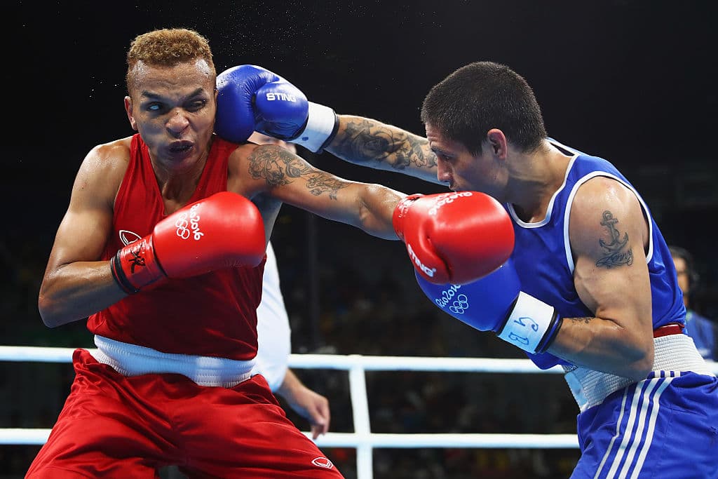 Boxeo Profesional 1 - Boxeo Amateur 0