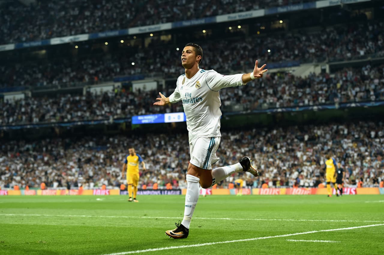 Real Madrid vence al Apoel en el comienzo de su carrera al tricampeonato de la Champions League, en partido del grupo H disputado en el estadio Santiago Bernabéu.