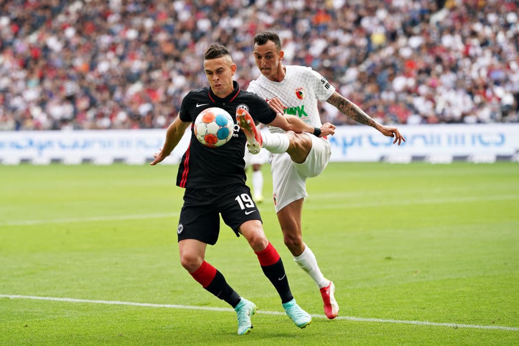 Eintracht Frankfurt y Augsburg no se hacen ni poquito daño y se confroman con el empate 0-0.
