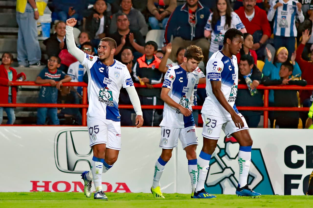 <b>Lo mejor: </b>cinco meses después de una lesión que frenó su primer llamado a la selección absoluta de México, Víctor Guzmán volvió a anotar en la Liga MX (Imago7).