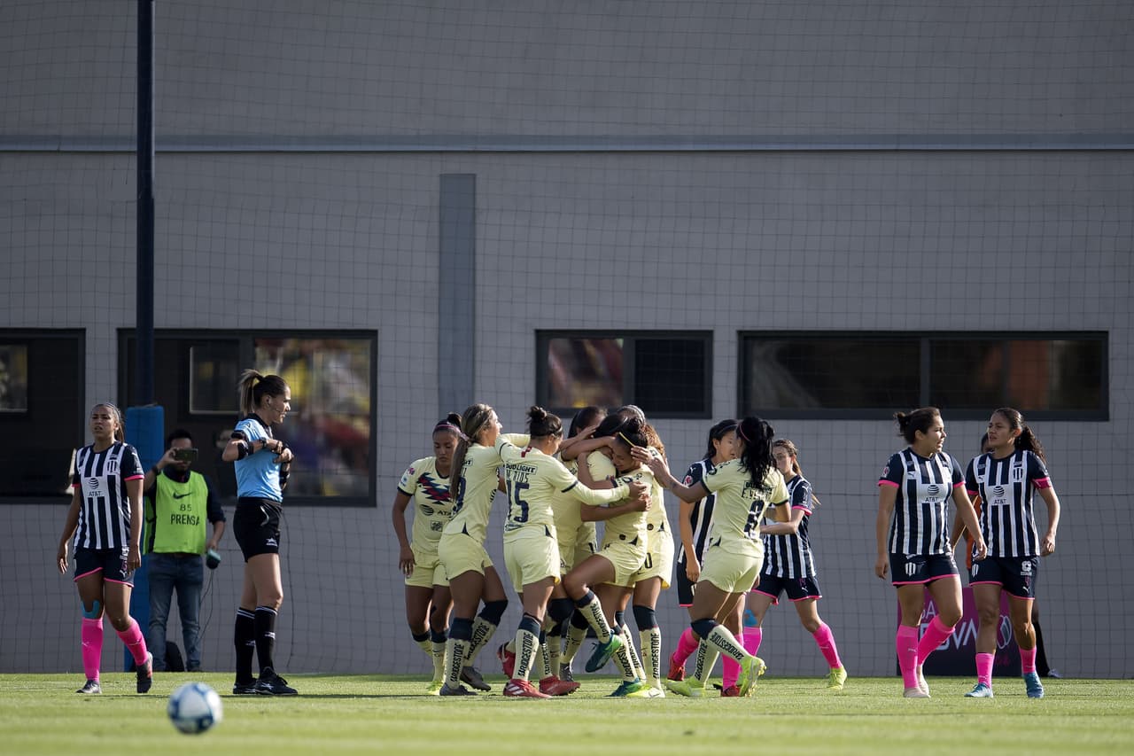 Con goles de Aylin Avilez y Marcela Valera, Monterrey rescata el empate luego de ir abajo en el marcor 2-0.