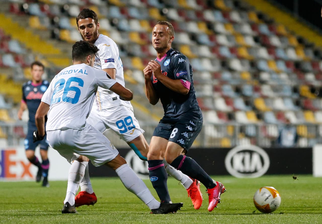 Sufre el Napoli pero termina ganando el partido ante Rijeka. Robert Muric abrió el marcador, pero los napolitanos no se quedaron atrás y con goles de Diego Demme y FIlip Braut, los de Gatusso ganan y llegan a seis unidades dentro del Grupo F de la Europa League.