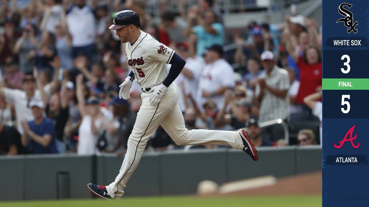Freddie Freeman de los Atlanta Braves se despachó con un par de jonrones ante los White Sox.