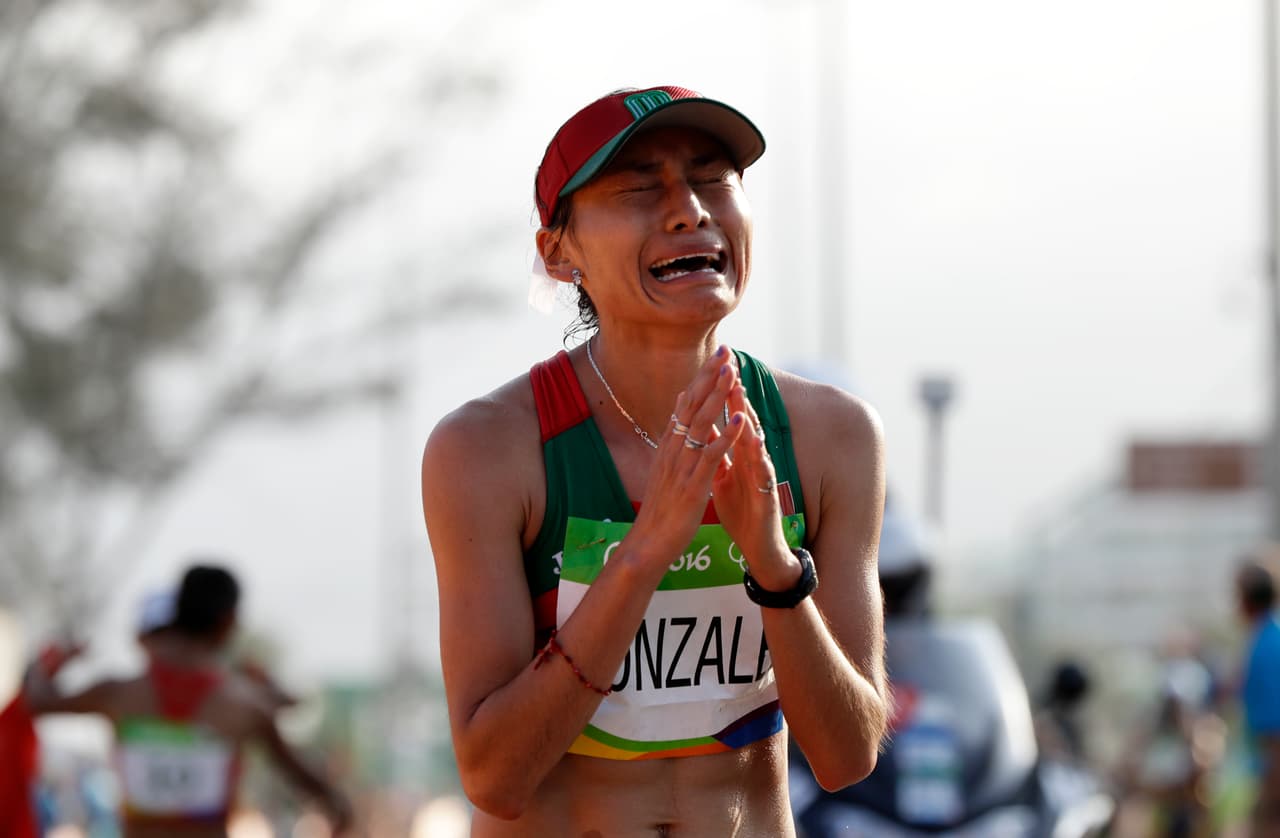 María Guadalupe González ganó medalla de plata en marcha 20 km.