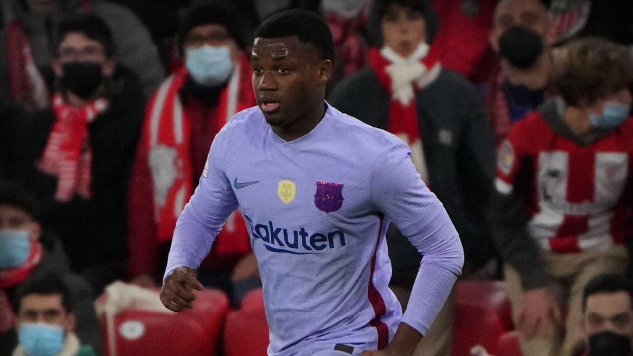 Ansu Fati puede regresar a las canchas con el Barcelona a mediados de abril