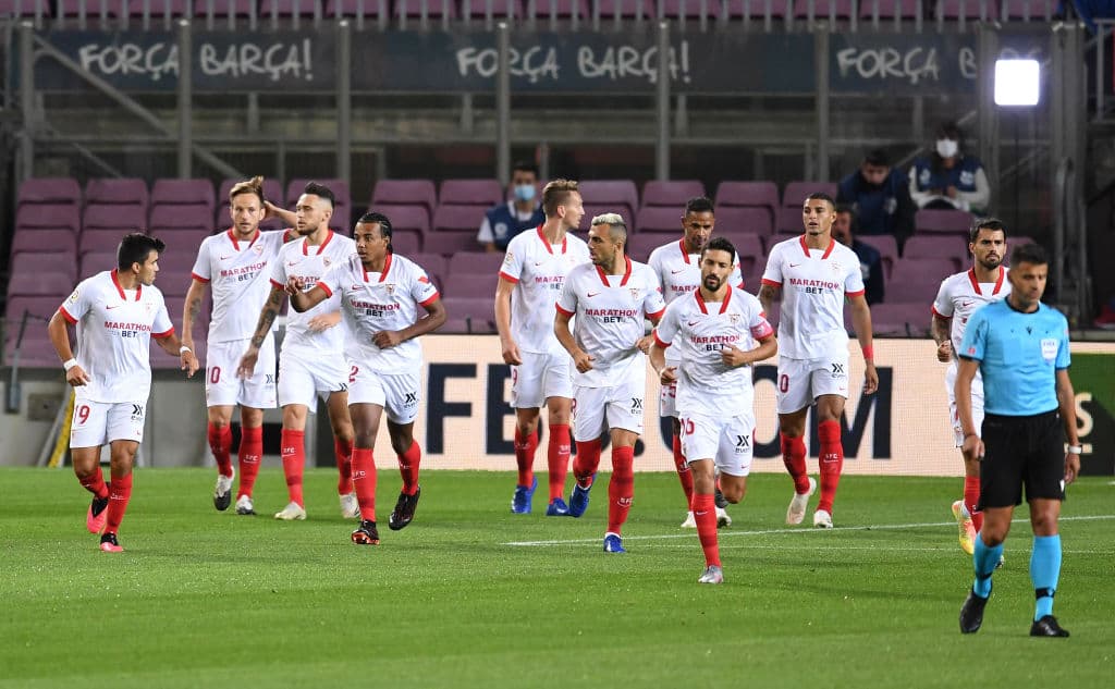 Barcelona y Sevilla empatan con un gol durante la quinta jornada de LaLiga. Coutinho fue el autor del gol por parte del Barca, mientras que Luuk de Jong lo hizo para el conjunto sevillano.