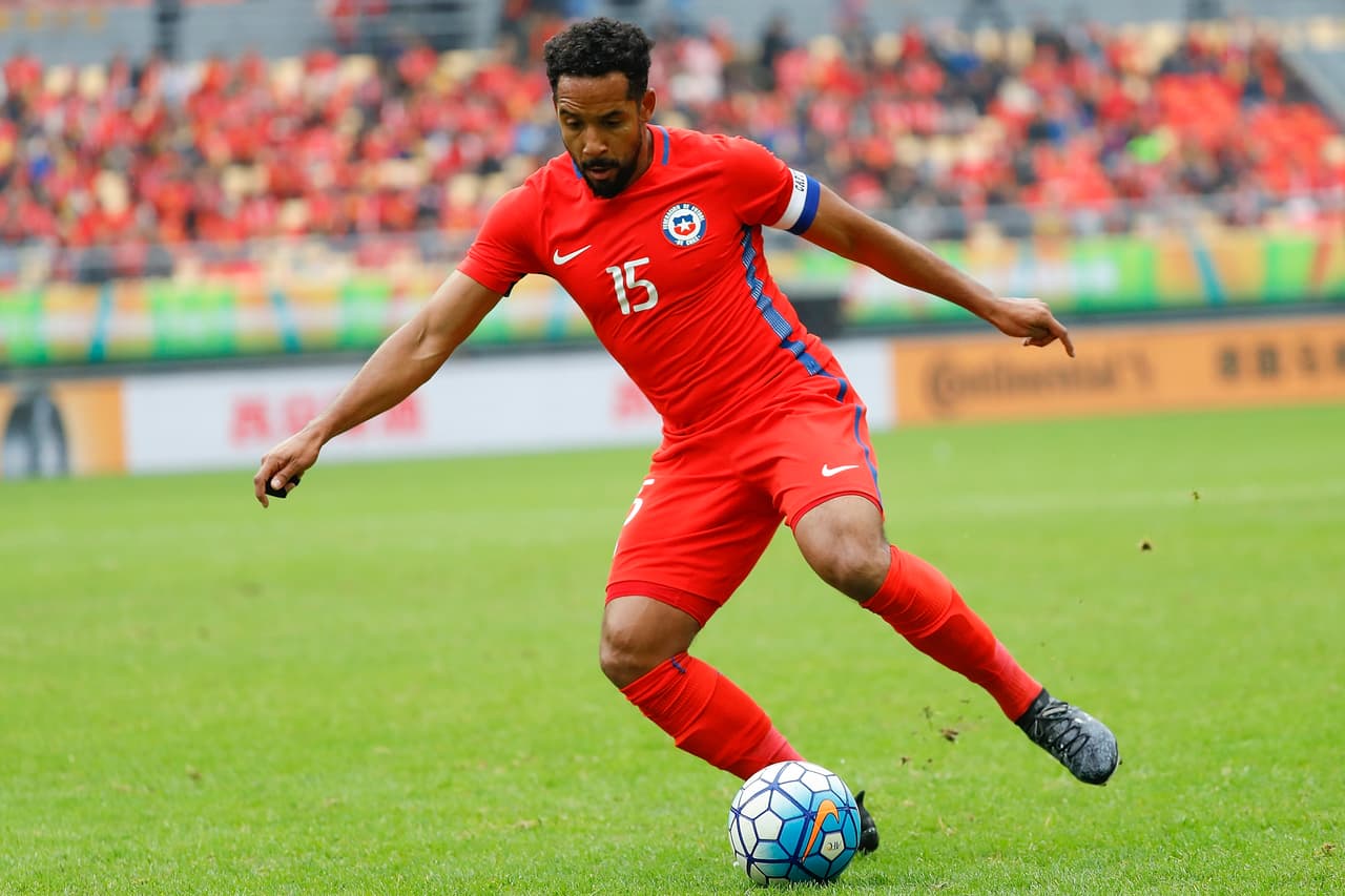 Finalmente, la lista de chilenos la completa un viejo conocido, Jean Beausejour militó en el América antes de dar el salto a Europa hace poco menos de una década.