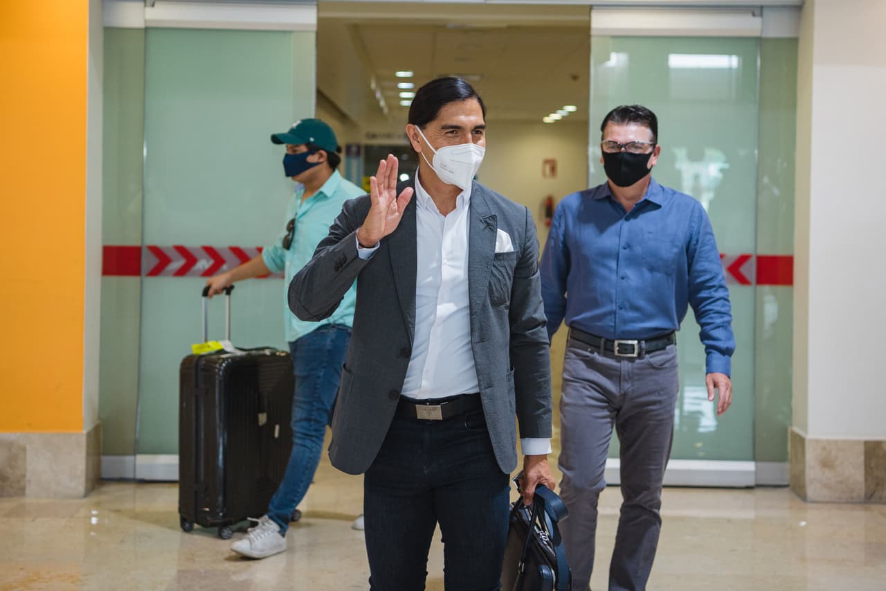 El Mazatlán FC entra en acción por primera vez en la historia del futbol mexicano.