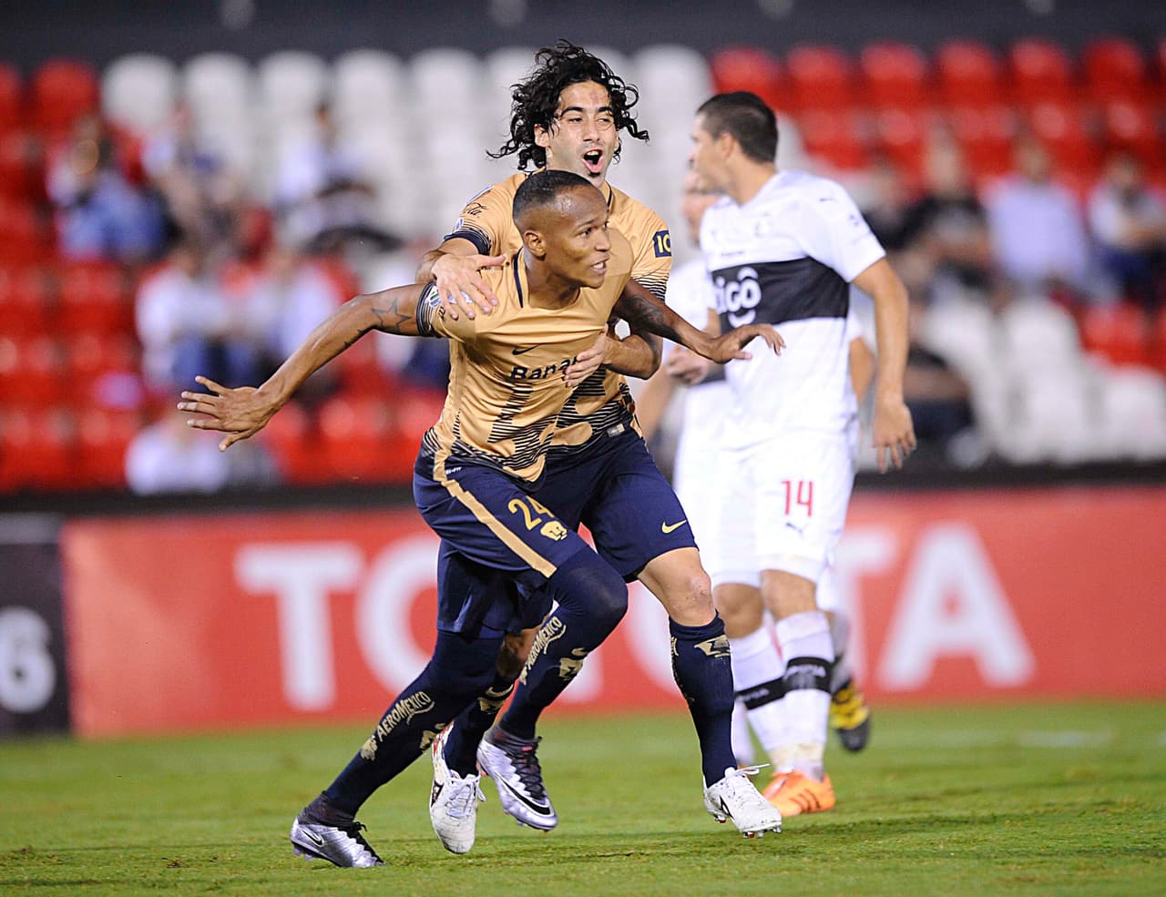 Olimpia 0-2 Pumas: Pumas también mostró su pegada en suelo paraguayo